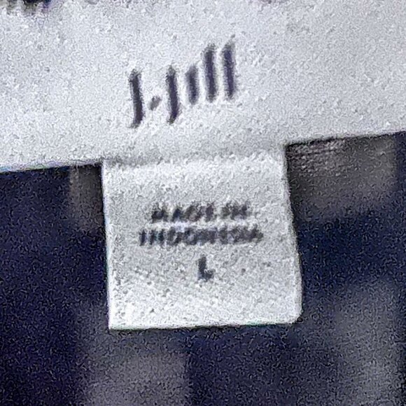 J. Jill Black Shear Textured Button Up Lagenlook Long Sleeve Button Down Shirt - Picture 4 of 8